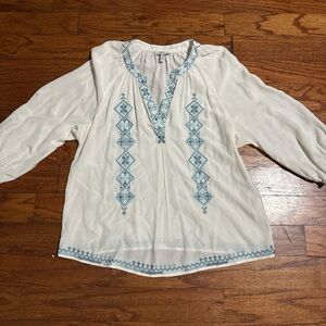 Joie Silk Embroidered Peasant Blouse XS White Blue Boho Split Neck Top